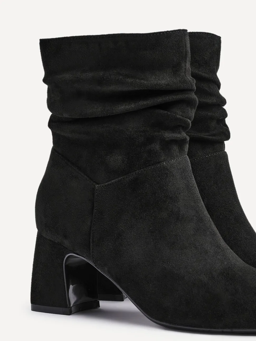 Noir - Linzi bottines Maven froncées à talon carré