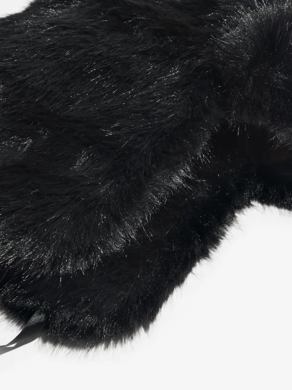 Noir - Lipsy Chapeau de trappeur en fausse fourrure avec pompons
