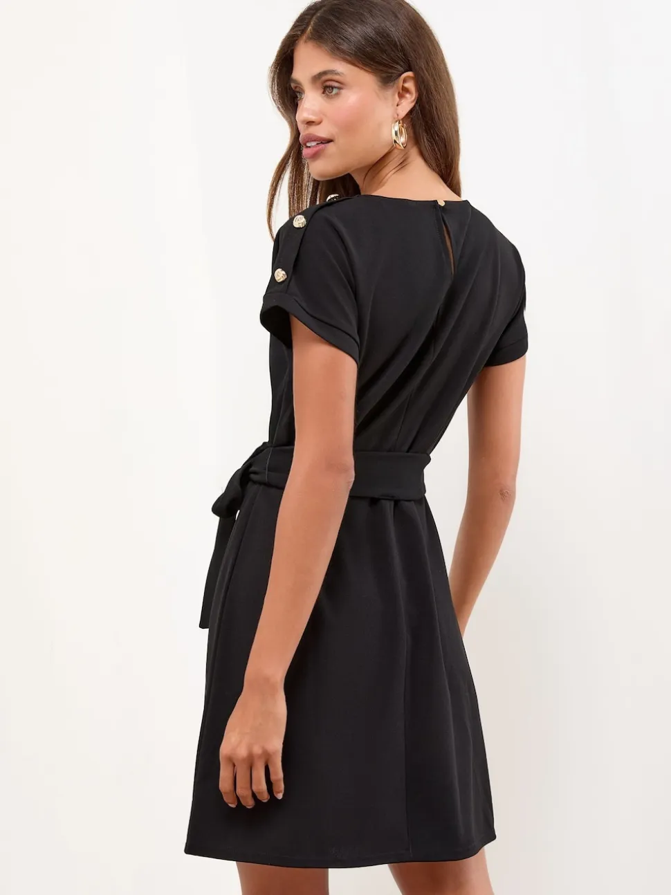 Noir - Lipsy Mini robe droite à ceinture boutonnée militaire