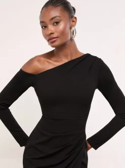 Noir - Lipsy Robe longue à manches longues sur l’épaule rassemblée