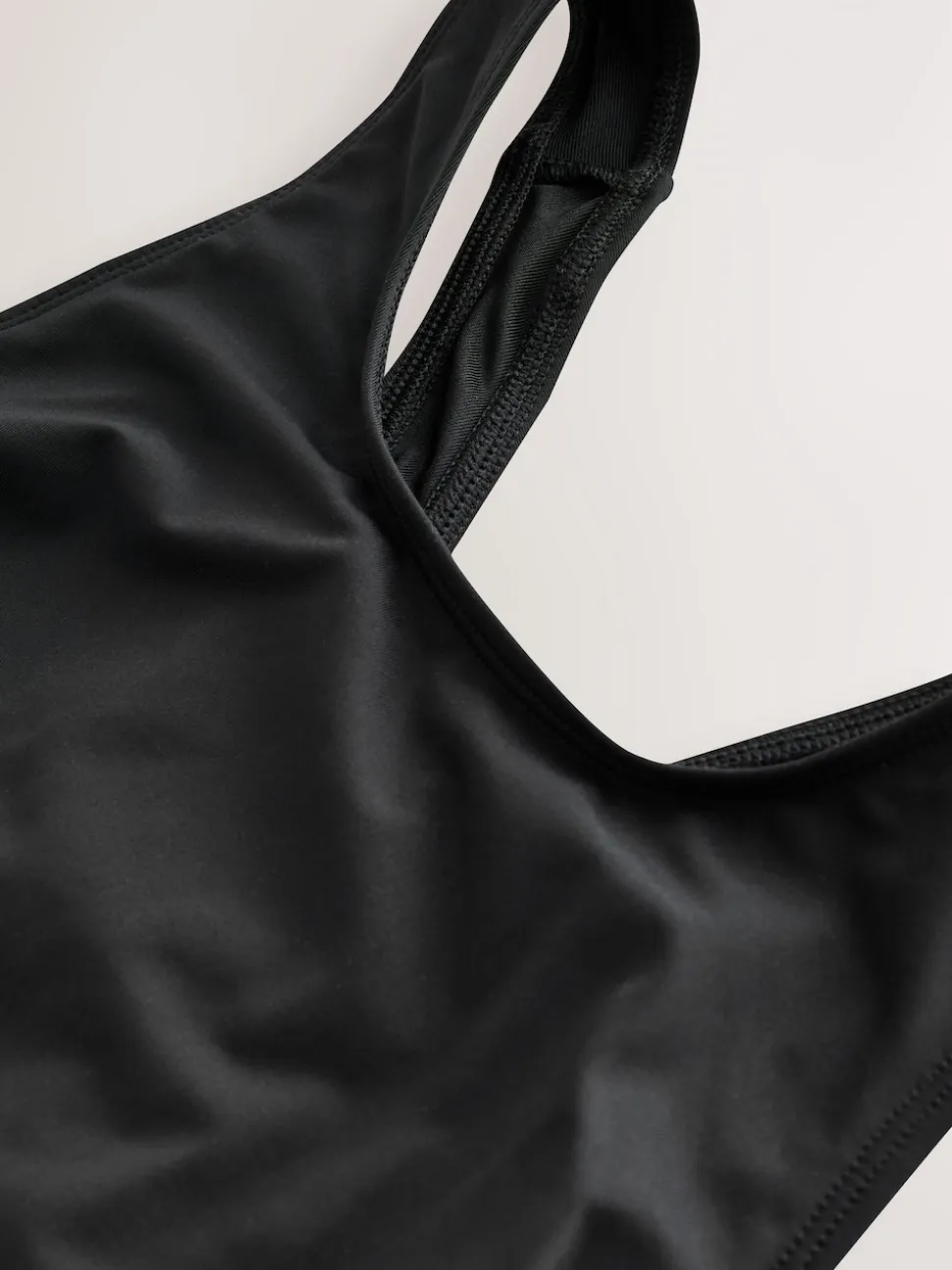 Noir - Maillot de bain d’époque Col Montant