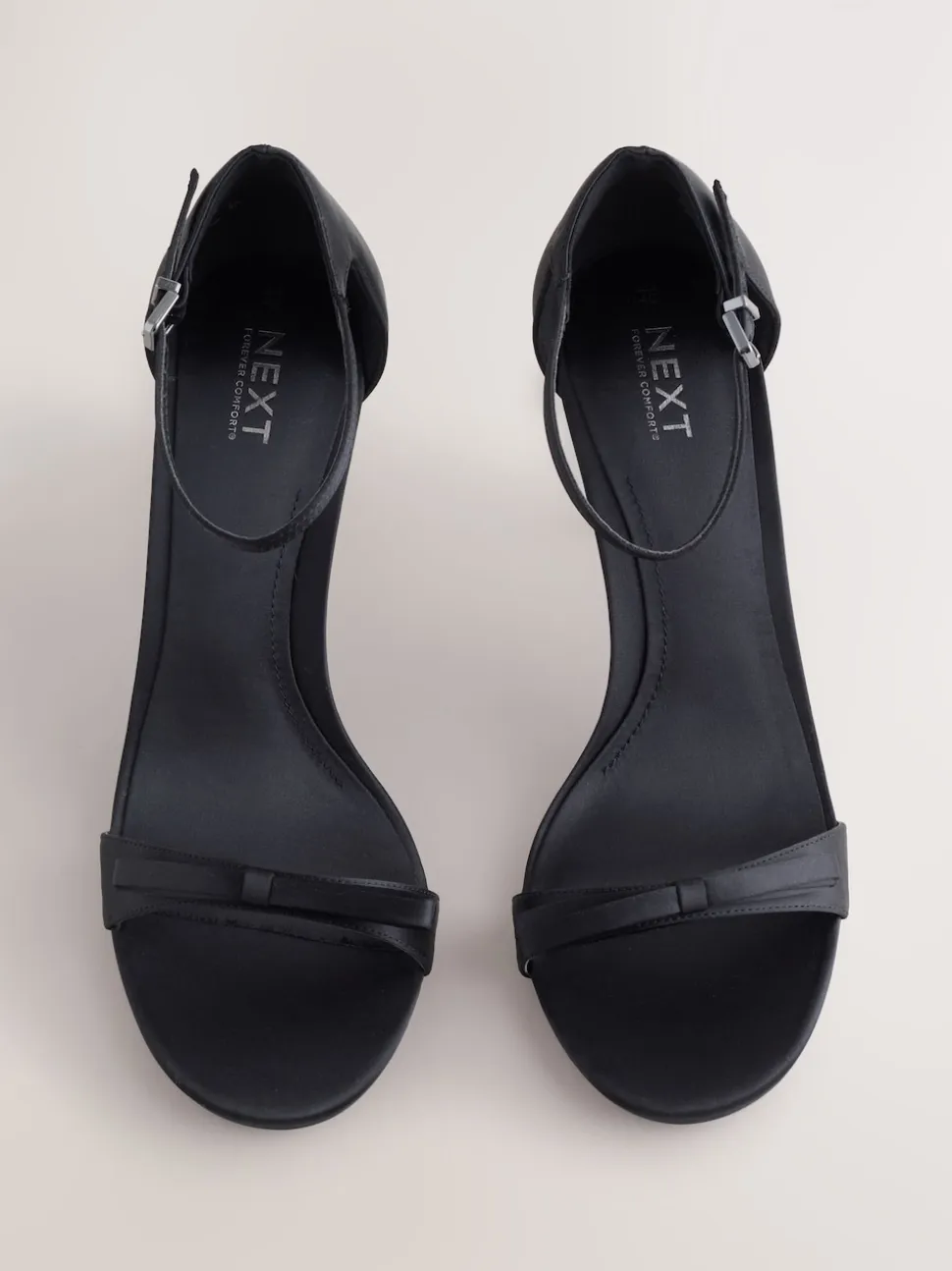 Noir - Mini sandales Forever Comfort® en satin à talons avec nœud
