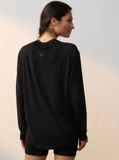 Noir - Nike haut décontracté Dri-FIT à manches longues
