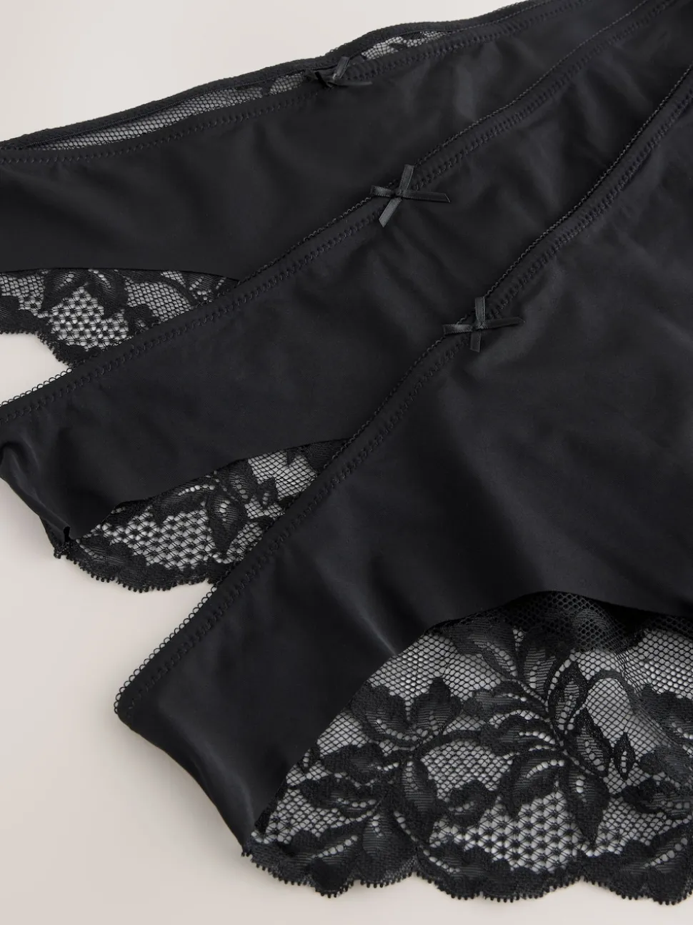 Noir - No VPL Lace Back Briefs 3 Pack