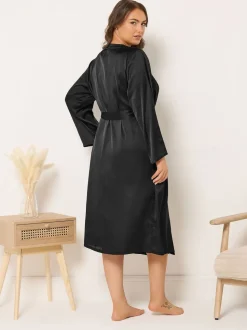 Noir - Peignoir Yours Curve en satin