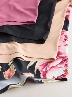 Noir / Praline nude / Rose fleuri - Lot de 4 culottes menstruelles à débit moyen Invisible