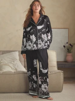Noir - Pyjama boutonné B by Ted Baker en satin