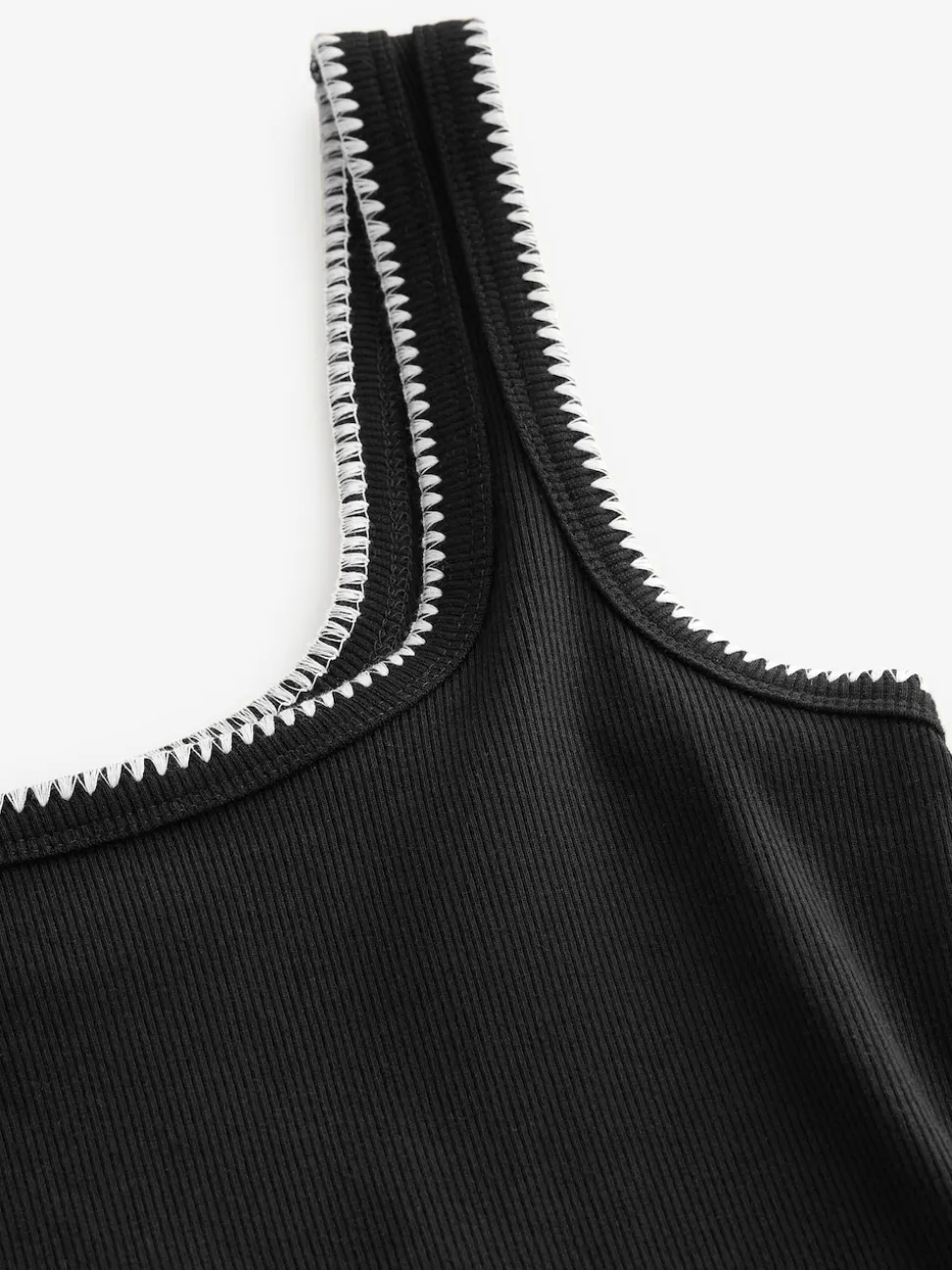 Noir - Robe d’été mi-longue en jersey