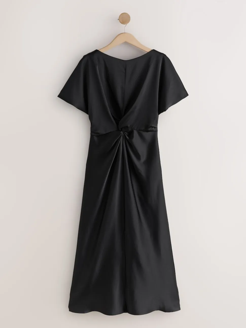 Noir - Robe mi-longue texturée en Satin à Manches courtes torsadée sur le devant