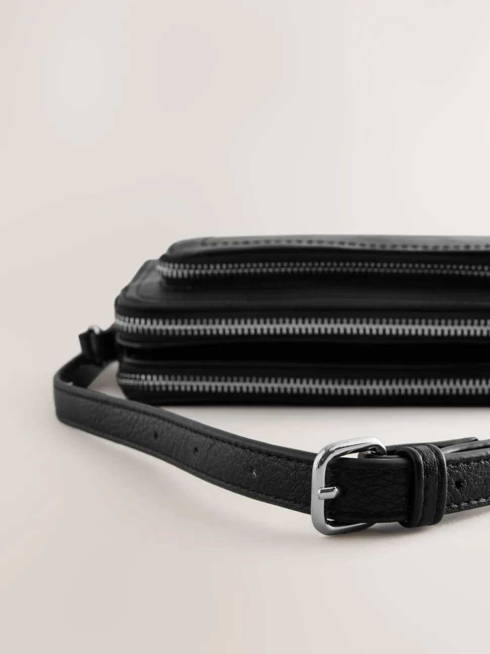 Noir - Sac à bandoulière à double fermeture éclair