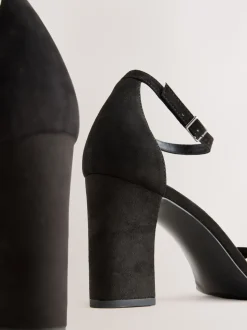Noir - Sandales à talons carrés