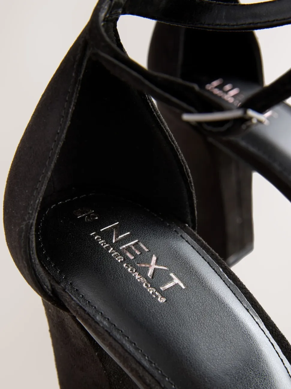 Noir - Sandales à talons carrés