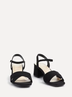 Noir - Sandales à talons larges Linzi Vivian avec bandoulière avant croisée