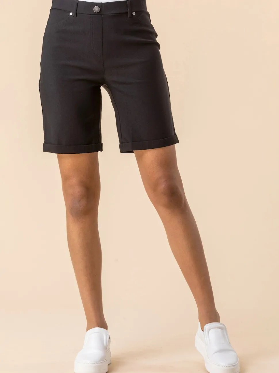 Noir - Short Roman extensible à revers