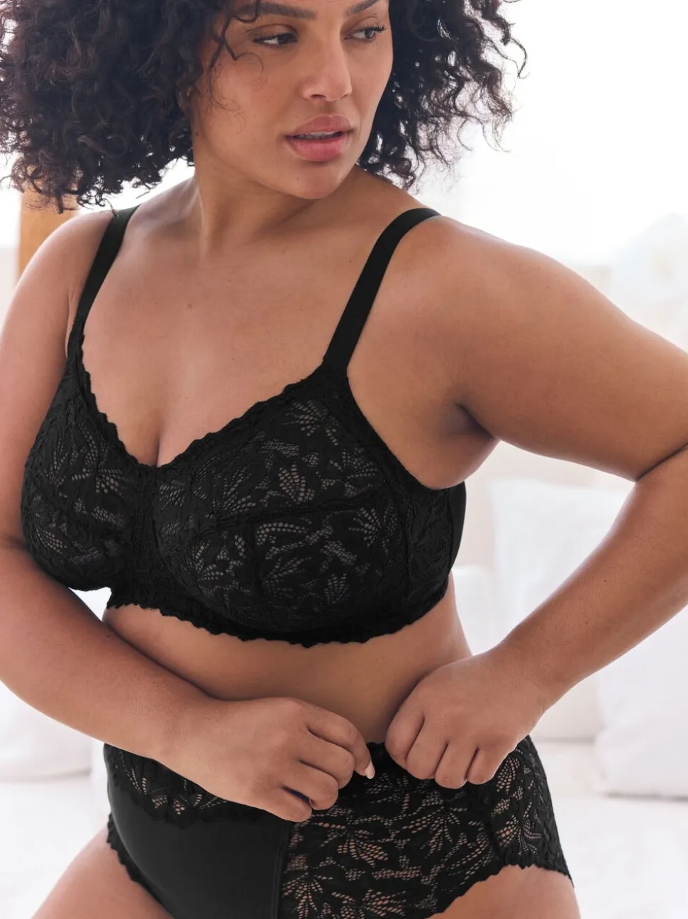 Noir - Soutien-gorge B-H confort ultime en dentelle sans rembourrage sans armatures