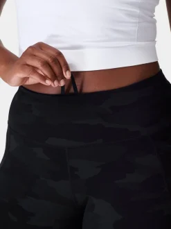 Noir - Sweaty Betty Power 9