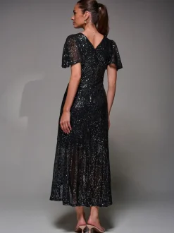 Noir anthracite - Robe longue Jolie Moi à manches ange à sequins et ourlet à volants