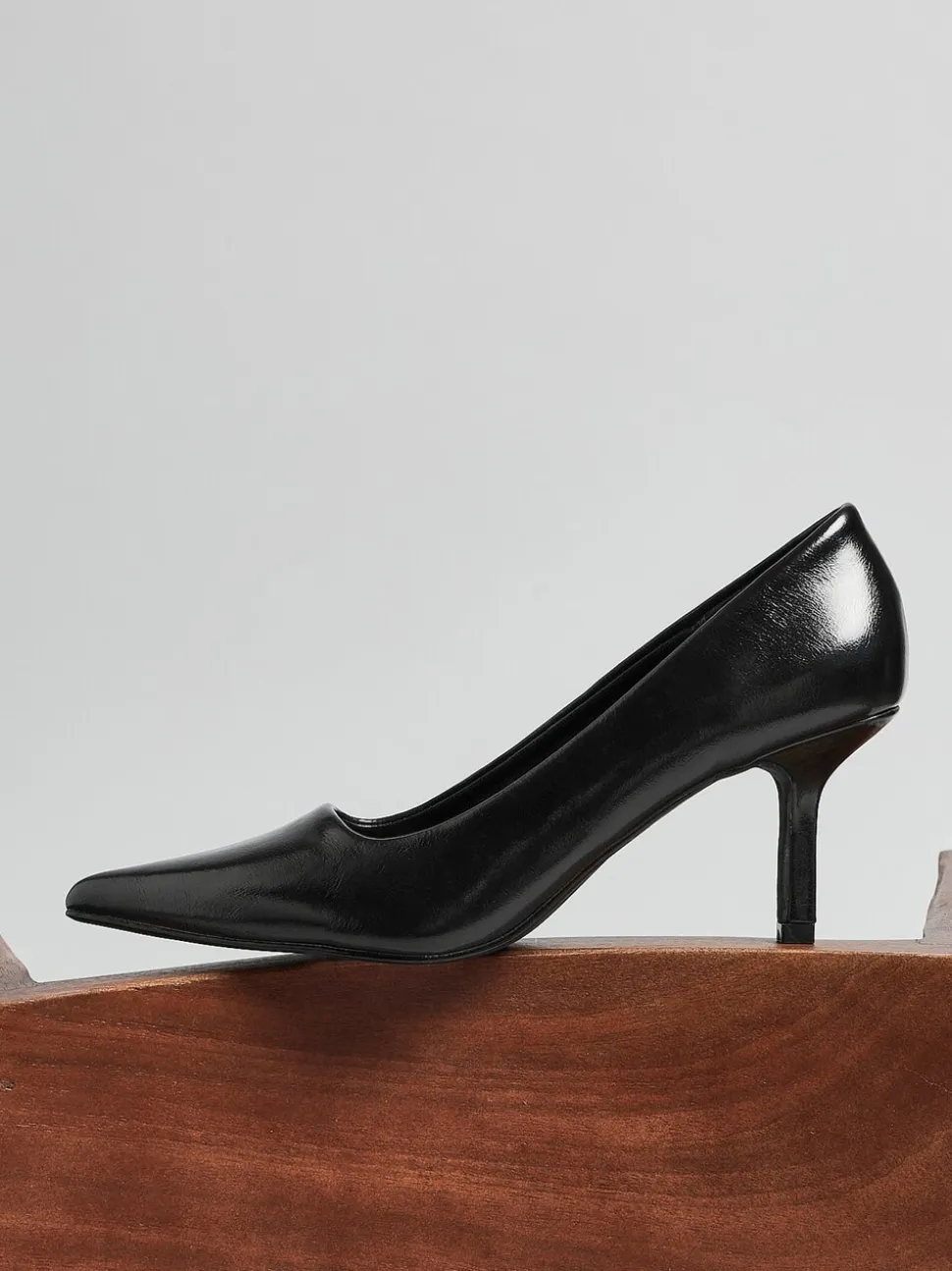 Noir en PU - Linzi Kat Closed Court Stiletto talons