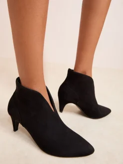 Noir en suédine - Friends Like These bottines habillées à talons mi-hauts