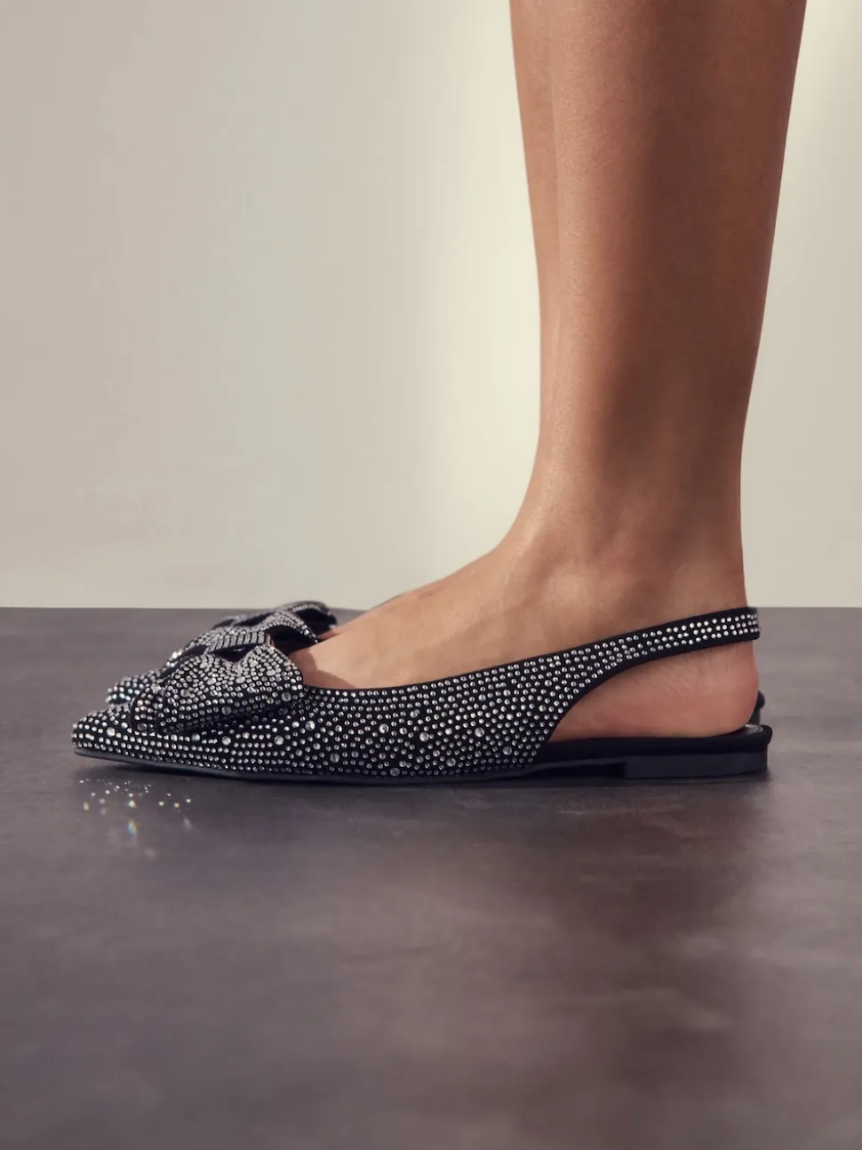 Noir thermocollé - Chaussures plates Forever Comfort® à bout pointu et bride arrière à nœud