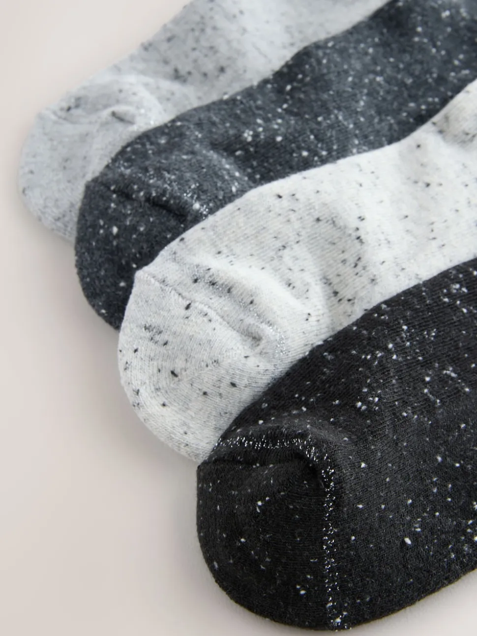 Noir/Blanc - Paquet de chaussettes à semelles coussinées de Neppy 4