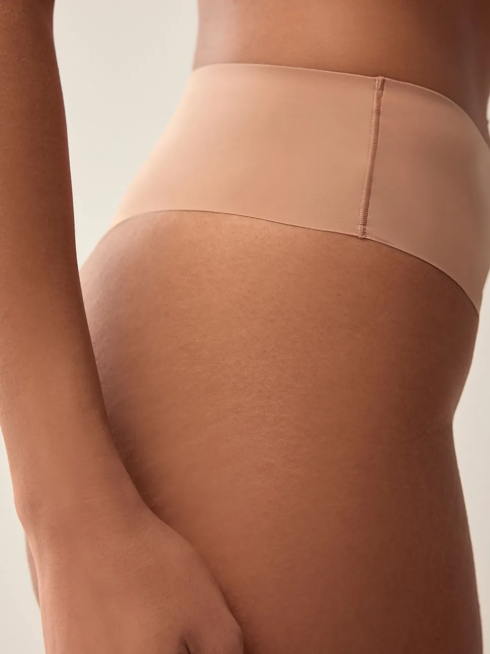 Noir/Blanc/Ppraline Nude - Lot 3 culottes invisibles et confortables