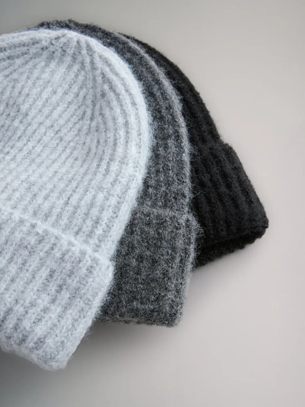 Noir/gris chiné/gris anthracite - The Set lot de 3 bonnets