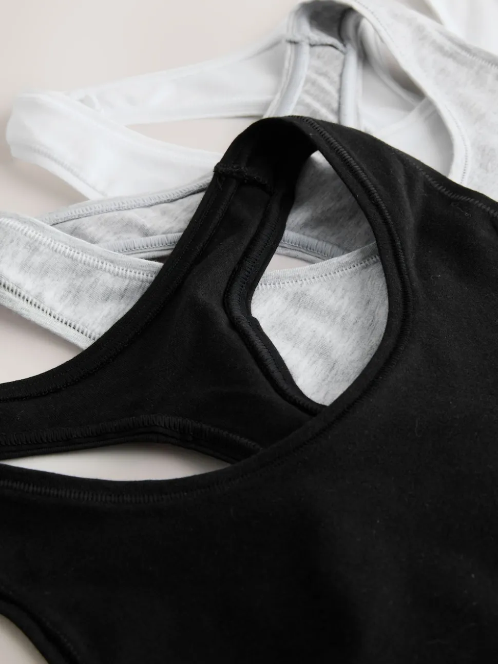 Noir/Noir/Gris/Blanc - Lot de 4 soutiens-gorge courts à logo en Coton Ultimate Comfort