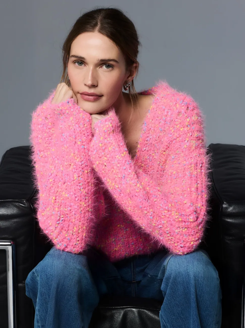 Néppy rose vif - Pull à Texture duveteuse à col en V