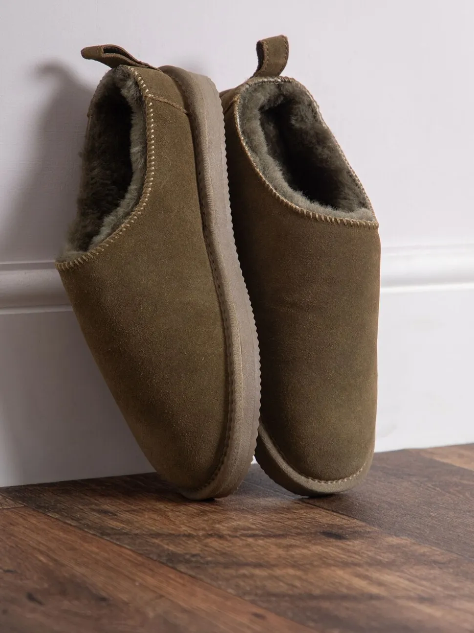 olive - Chaussons d’hiver Lakeland Leather Sabot en peau de mouton pour femme