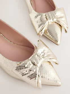 Or - Ballerines à bout pointu avec nœud