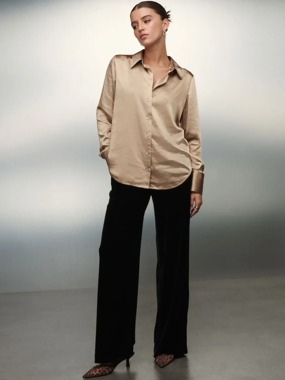 Or - Chemise à manches longues en satin