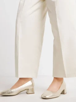 Or - Escarpins Heavenly Soles By JD Williams à talons bas