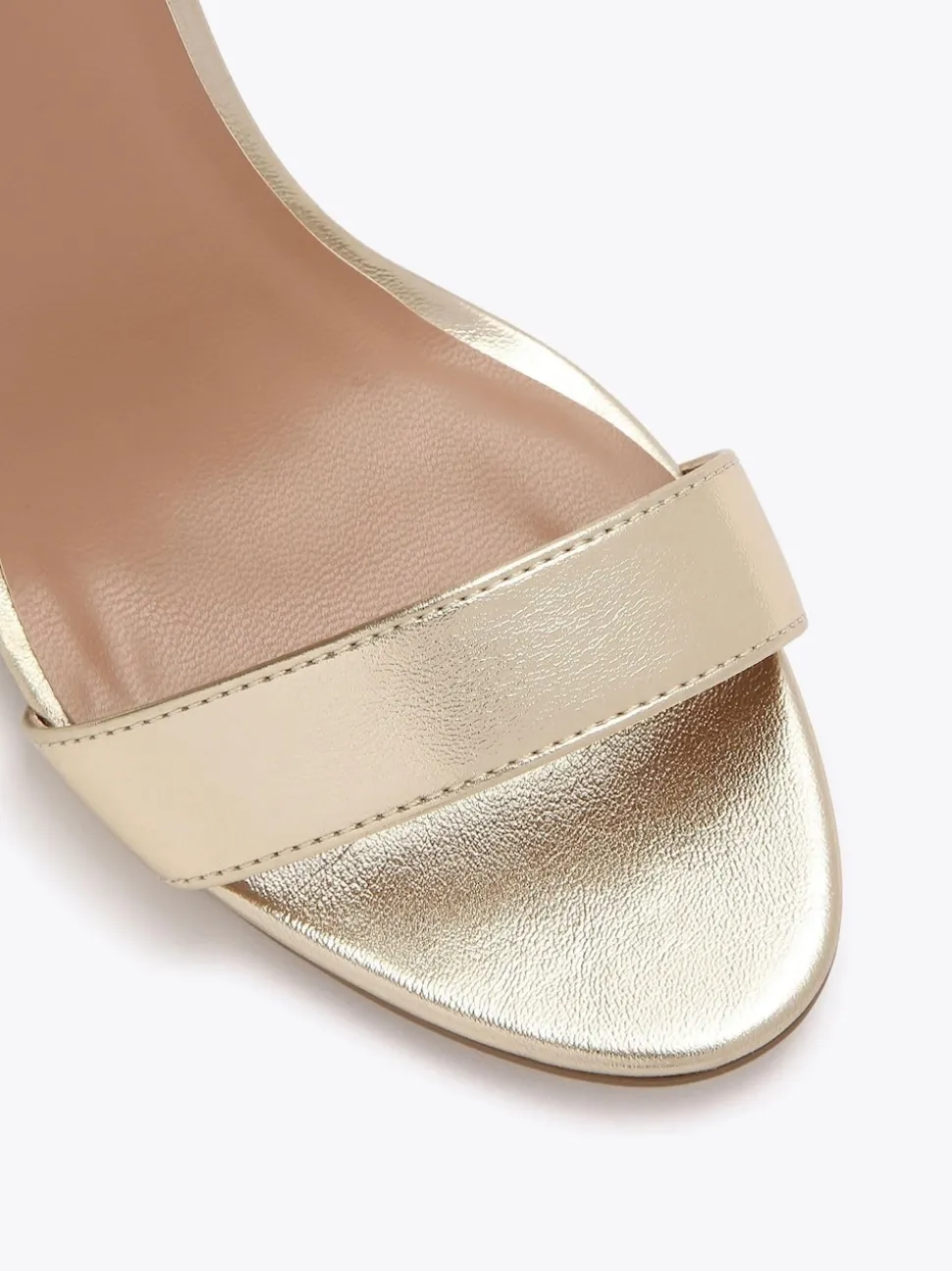 Or - Sandales Carvela Capo à talon carré