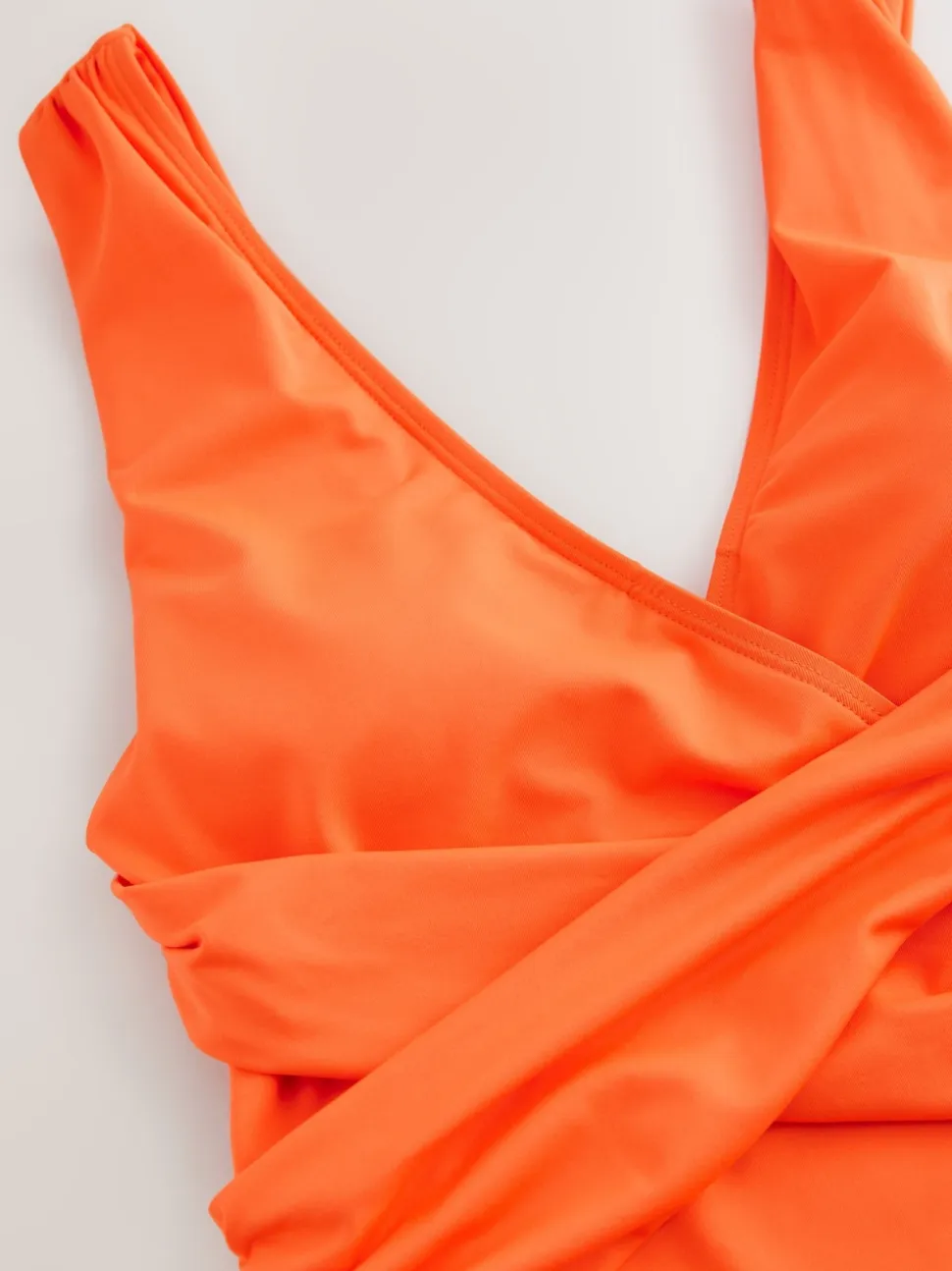 Orange - Maillot de bain gainant pigeonnant