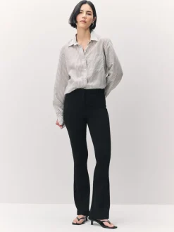 Pantalon ajusté VERO MODA évasé