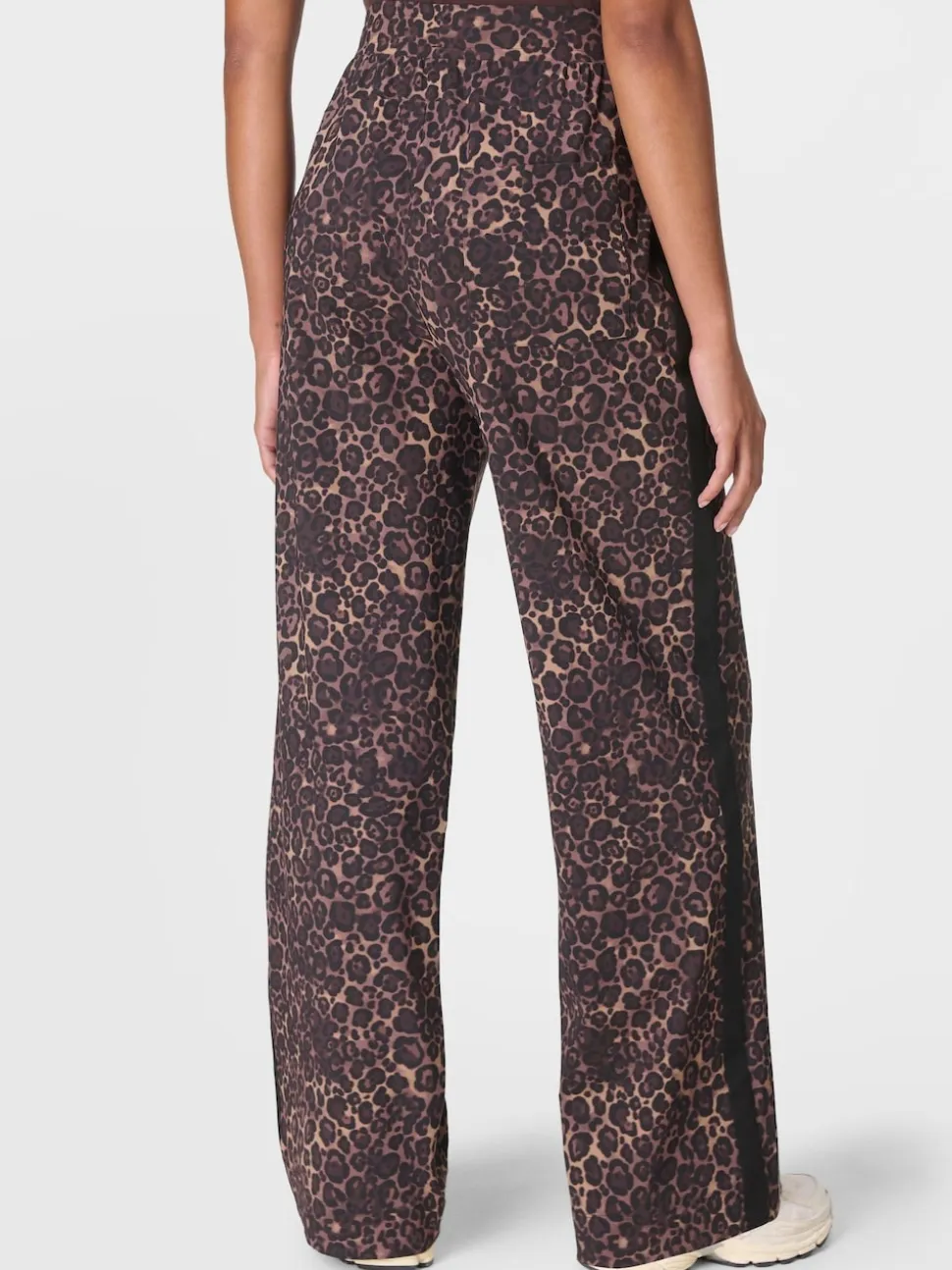 Pantalon large Betty Explorer en sueur avec bande 32po