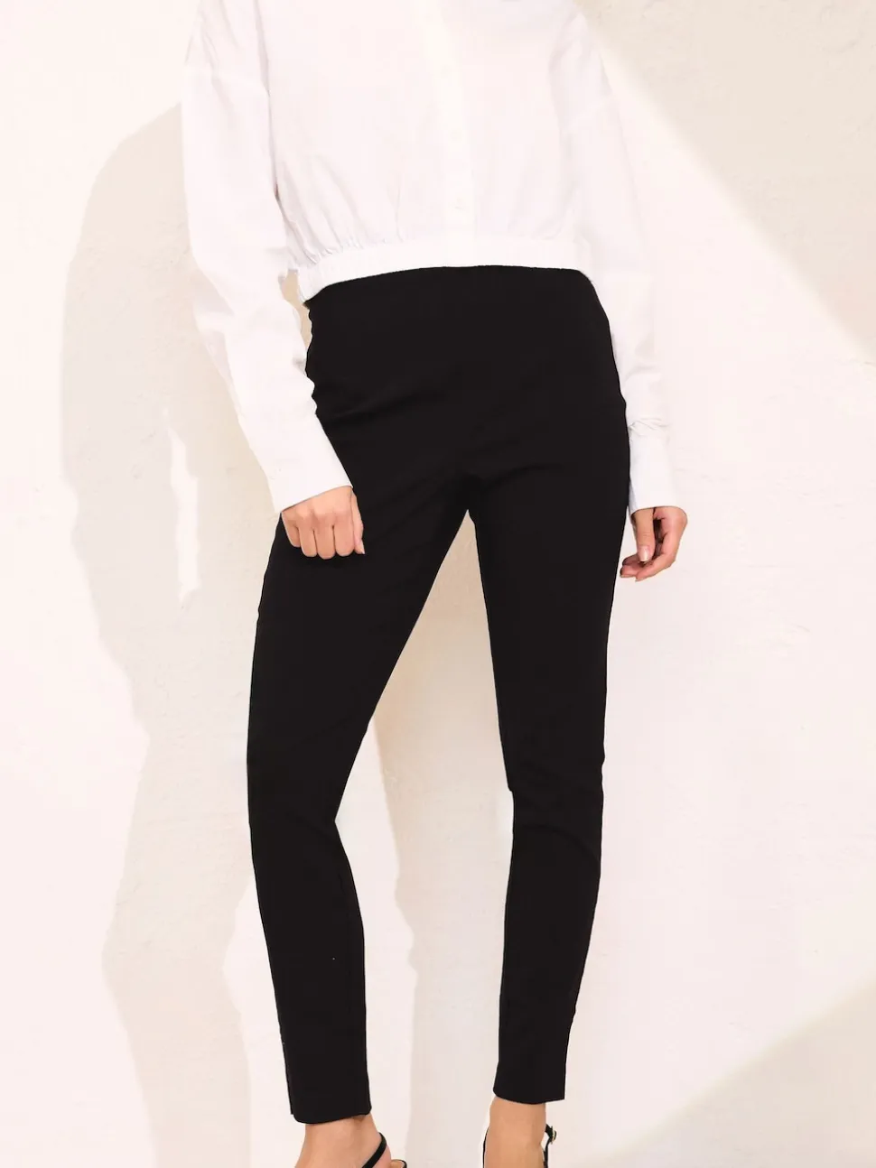 Pantalons PixieGirl Petite skinny extensible en bengaline