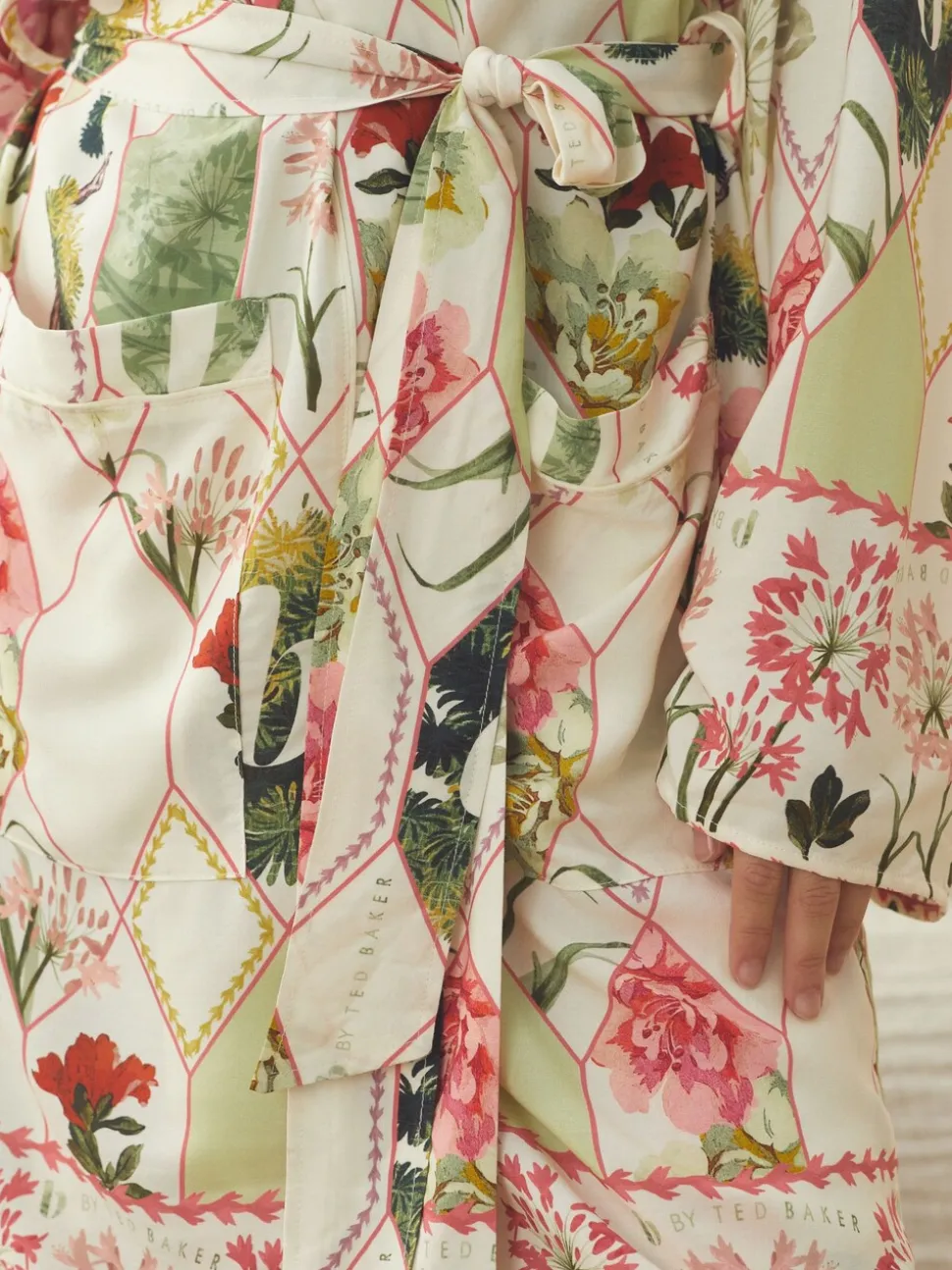 Peignoir B by Ted Baker écru à imprimé floral