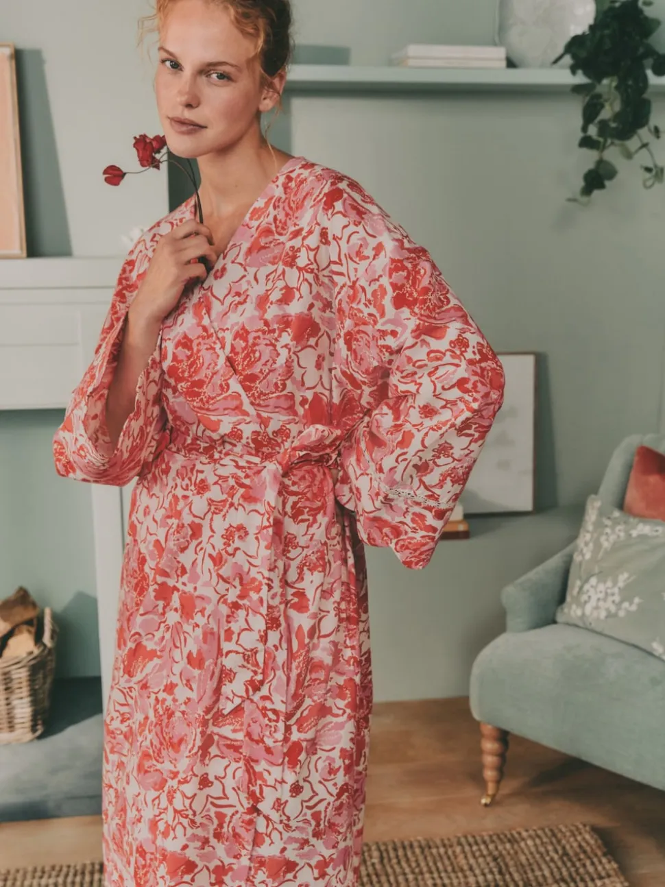 Peignoir Laura Ashley en coton festonné