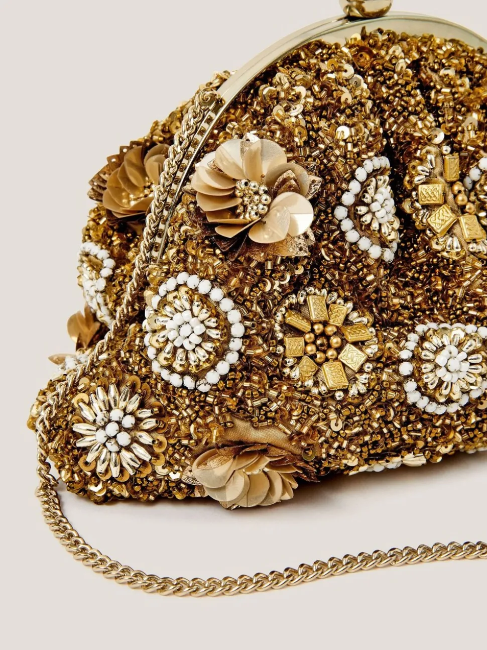 Pochette Monsoon Lulu avec ornements floraux