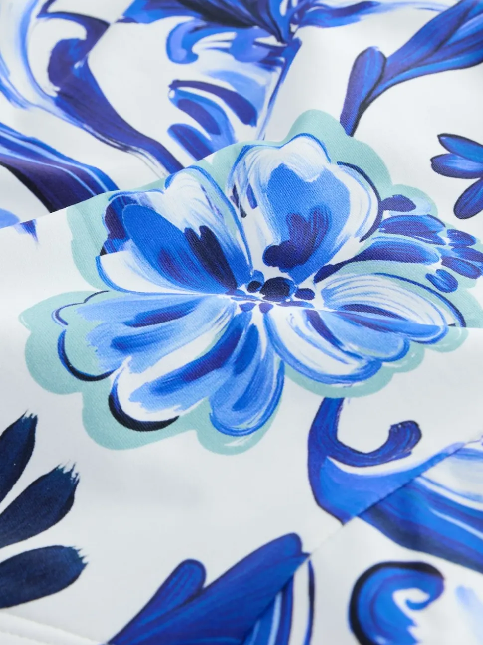 Porcelaine blanc/bleu - Bas de bikini échancré
