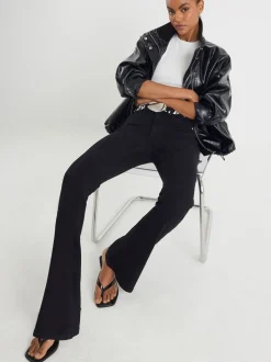 River Island Jean évasé sculptant taille haute