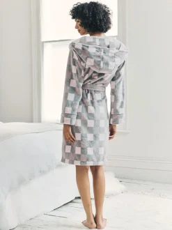 Robe de chambre Chelsea Peers en polaire à carreaux à capuche