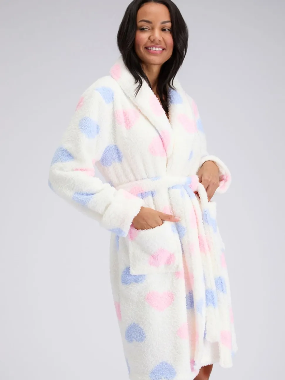 Robe de chambre mi-longue Boux Avenue duveteuse à cœur bouclé