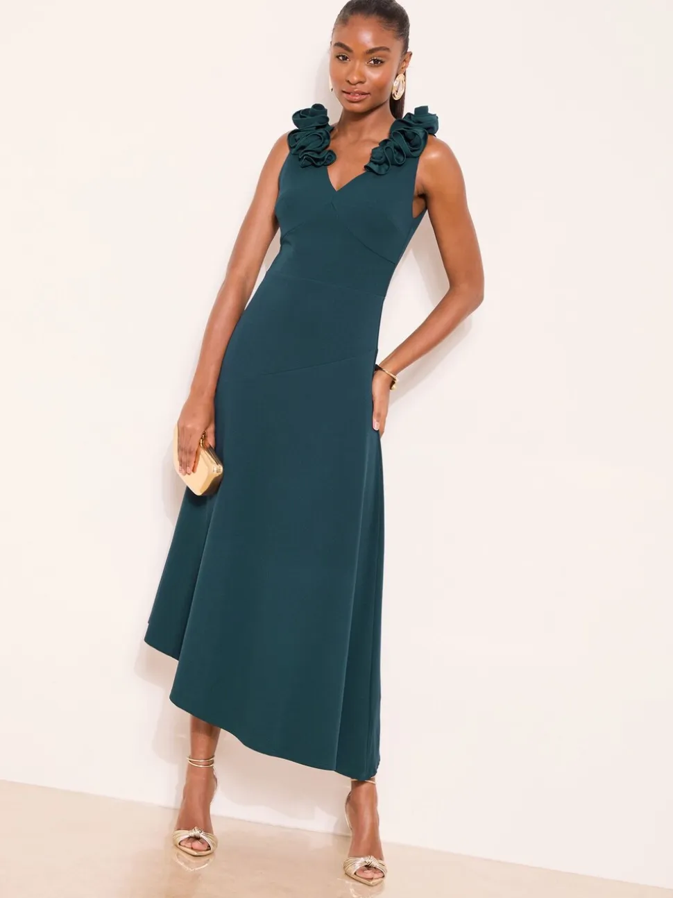 Robe patineuse Lipsy à col en V bordée de fleurs