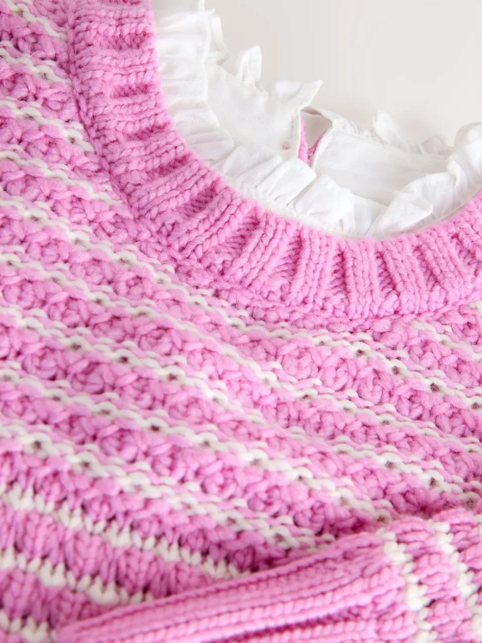 Rose - Pull à col à tarte en maille surpiquée
