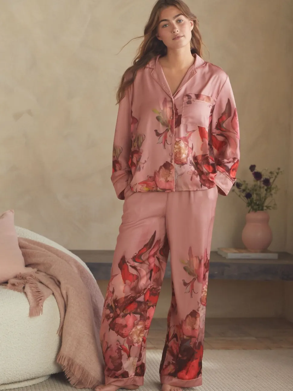 Rose - Pyjama boutonné B by Ted Baker en satin