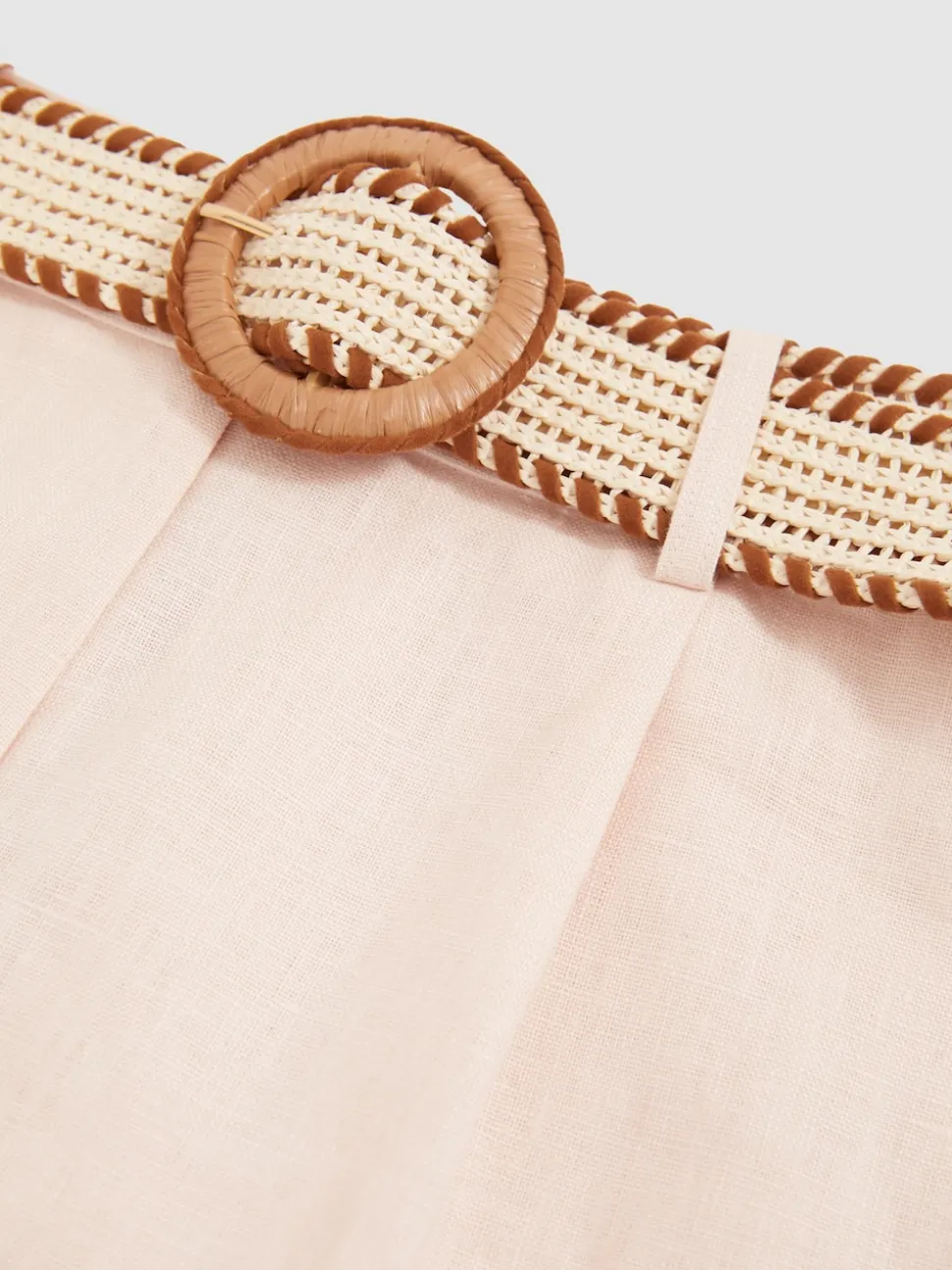 Rose - Short Reiss Beau en lin plissé à ceinture