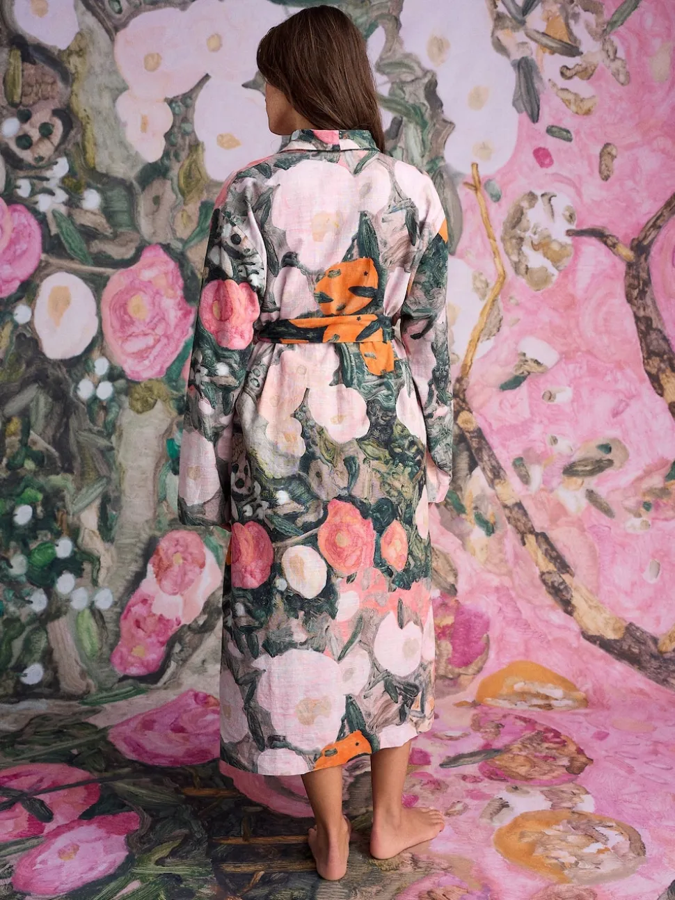 Rose imprimé scène Benjamin Maclegor - Robe de chambre en satin